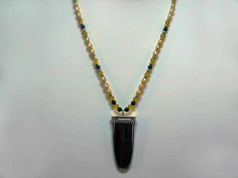 Hematite tongueNecklace