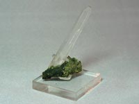 Quartz on Garnet